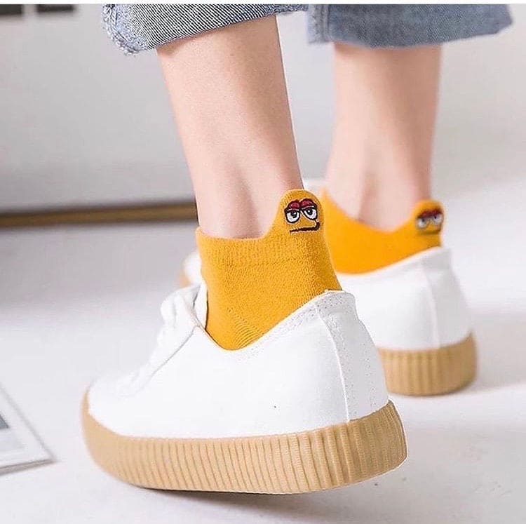 Pack of 4 Embroidered Smileys Women Ankle Socks Pack of 4 Embroidered Smileys Women Ankle Socks